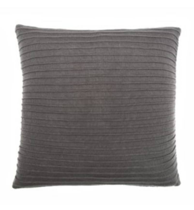 Picture of Pleated Knit - Flannel - Pillow - 22" x 22"